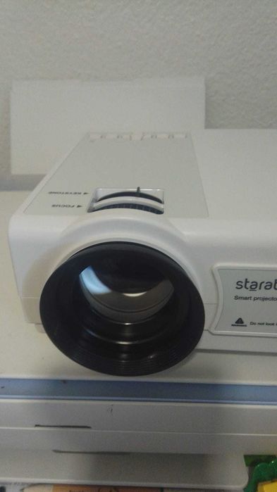 Projetor Staratlas L36P Full HD 1080P Wi-Fi – Novo em Caixa
