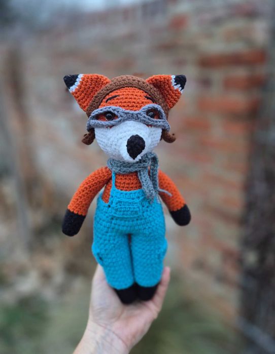 Lisek pilot szydełkowy