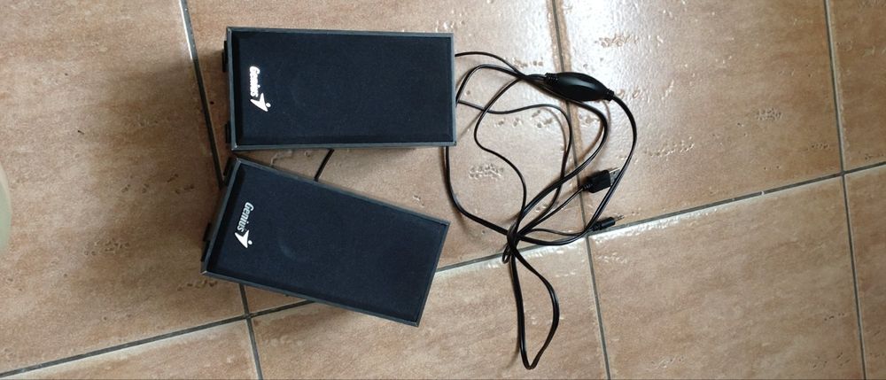 Продам Колонки Genius USB