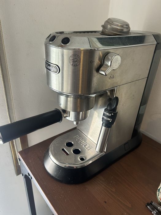 Maquina de cafe delongui