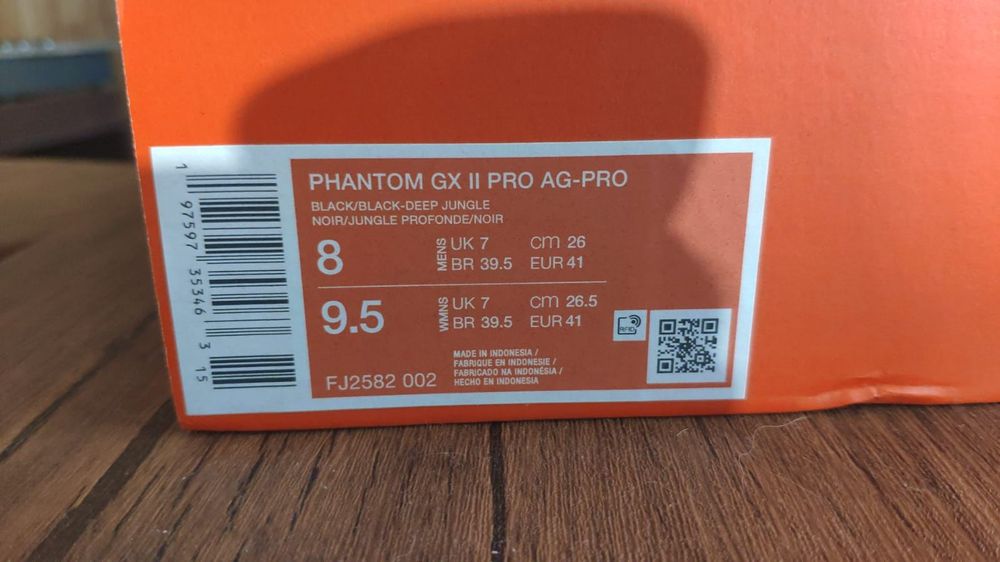Chuteiras Nike Phantom GX II PRO AG-PRO