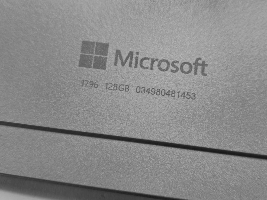 Microsoft SURFACE PRO 5 1796 i5-7300U 8GB/128GB SSD Windows 11 OKAZJA!