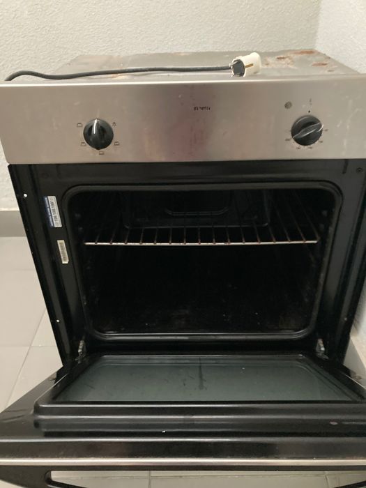 Forno Indesit para peças