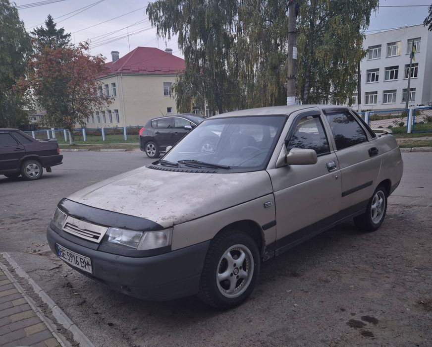 Ваз 2110 2000рік 1.5 бензин