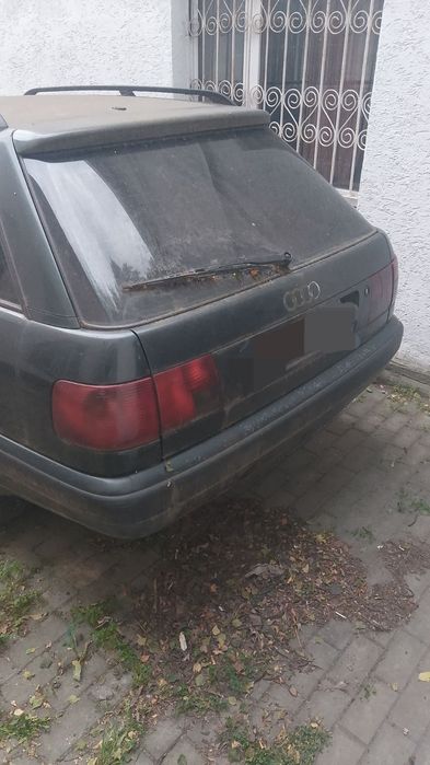 Ауді  а6с4 1992 рік на запчастини