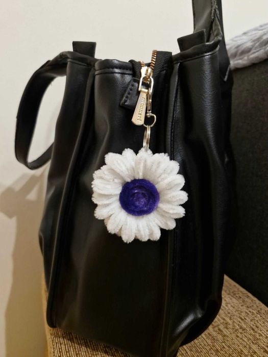 zawieszka brelok do torebki plecaka kluczy