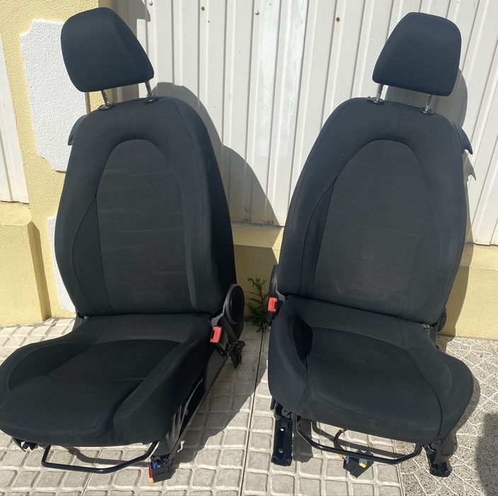 Bancos Alfa Romeo Mito