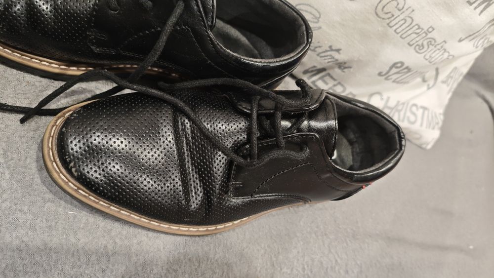 Buty buciki lakierki wizytowe eleganckie komunijne r 33