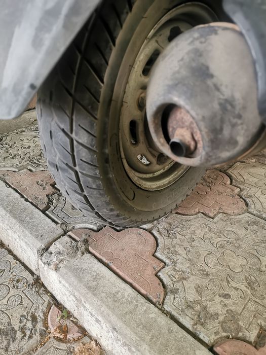 Скутер Honda Lead SCV100