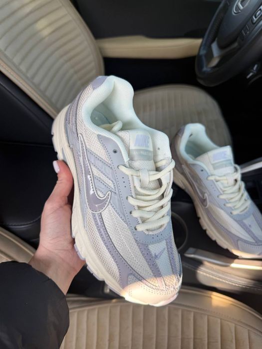 Nike Initiator жіночі кросівки найк