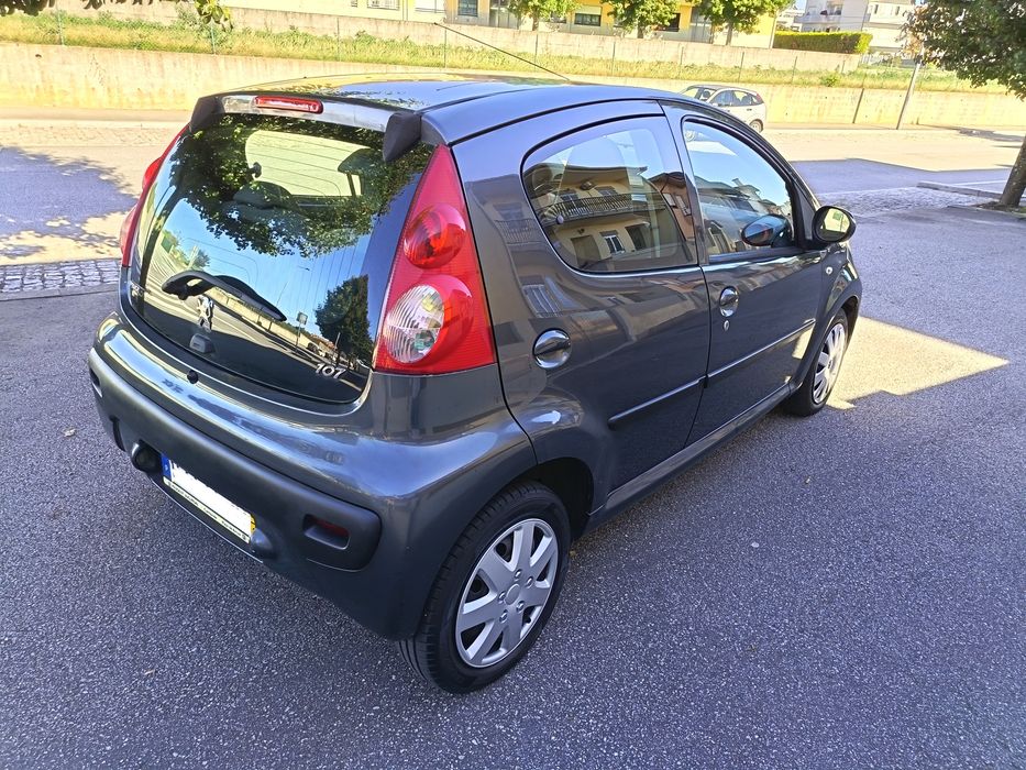 Peugeot 107 1.0 Motor Toyota — photo 4