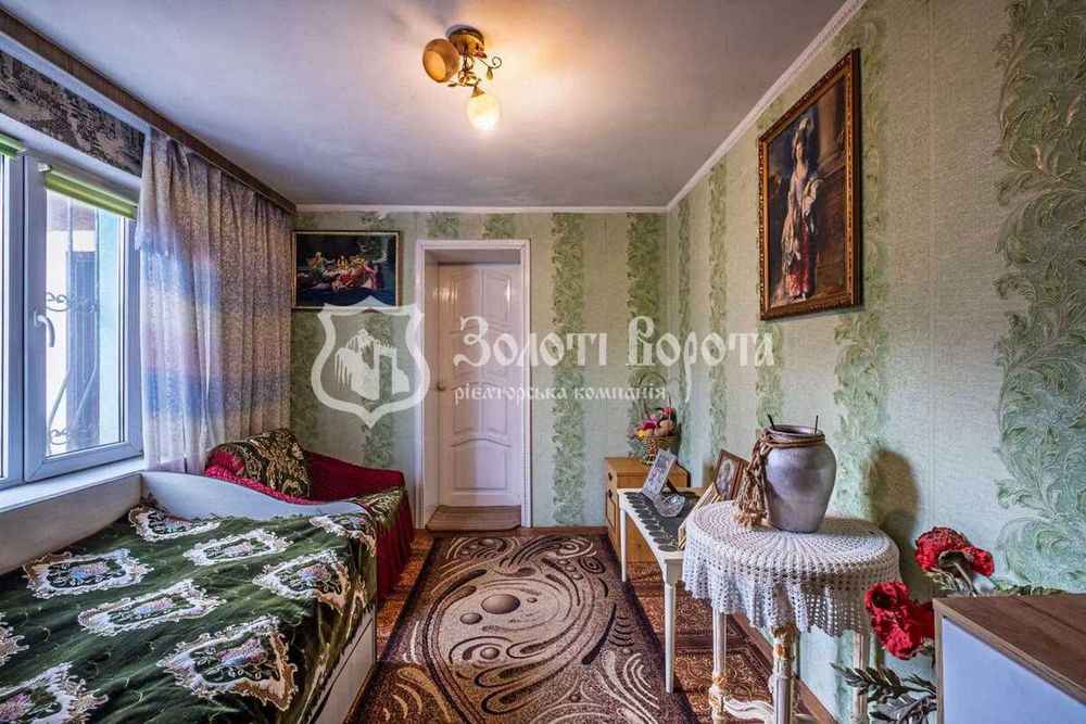 Будинок, 2пов. Гарний стан. смт. Велика Димерка, Броварський район