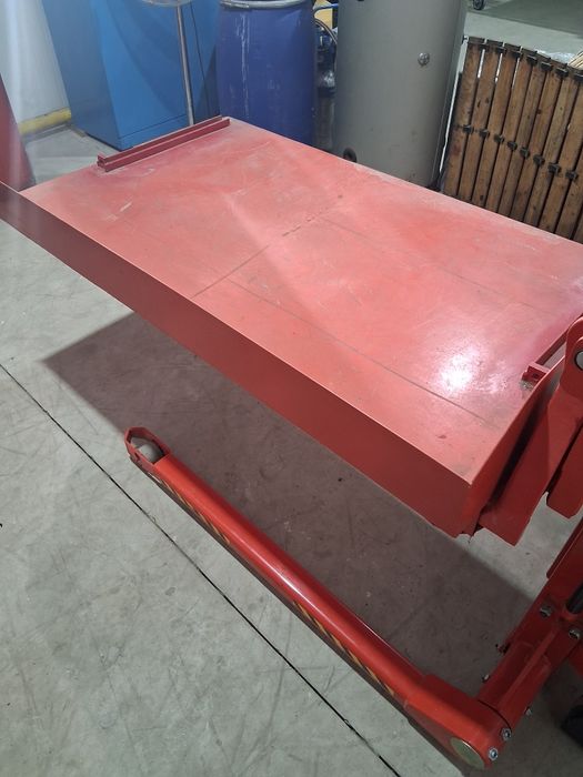 Stacker elétrico Logitrans