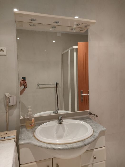 Espelho e movel wc