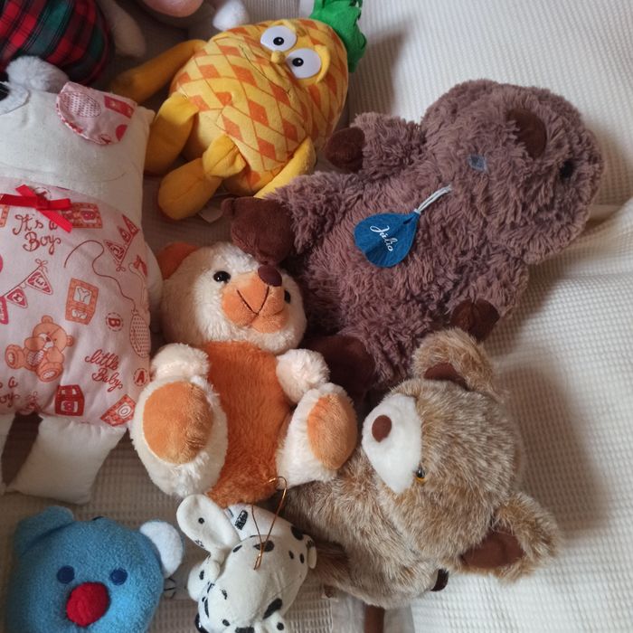 Peluches diversos