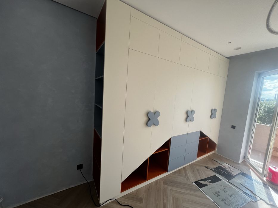 Корпусні меблі на замовлення