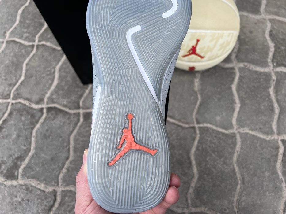Jordan Luka 2 Bred 41-45 в наявності.