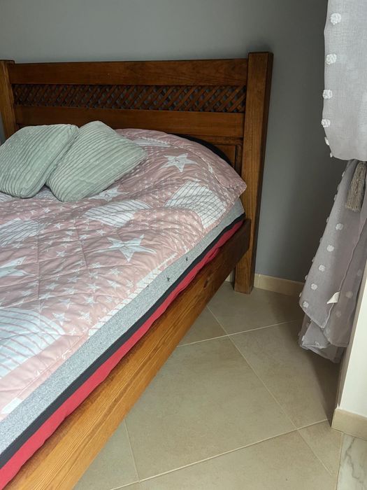 Cama casal completa 140x200 com duas cabeceiras