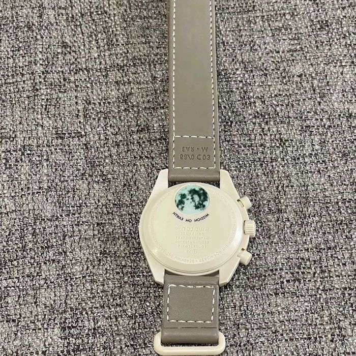 Omega x Swatch Moonswatch Pustynia SO33T103 perfekcyjny stan