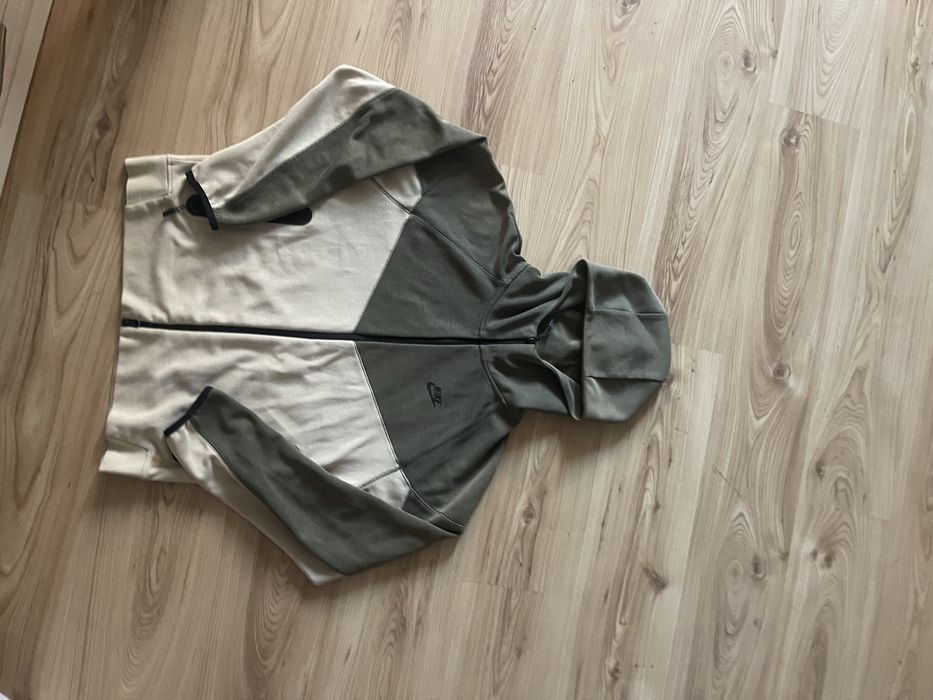 Nike tech fleece