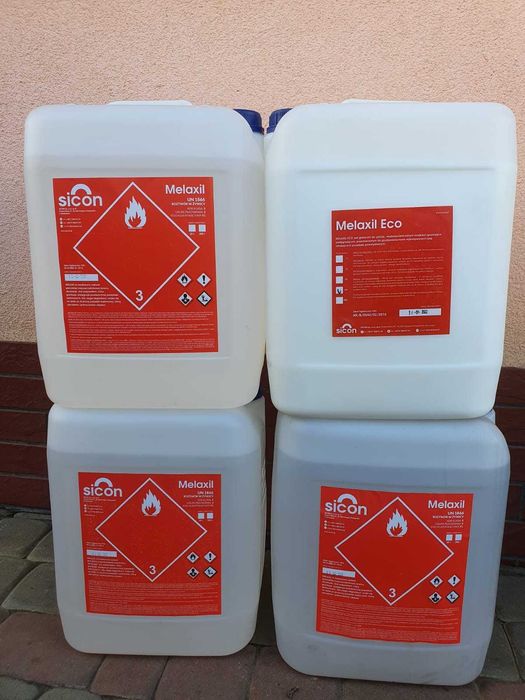 Posypka utwardzająca utwardzacz do betonu posadzek wylewek przemysłowy