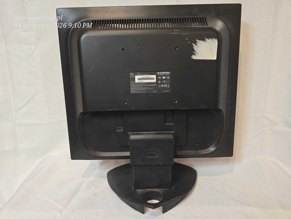 monitory komputerowe 17 , 18 oraz 21 cali IBM , Lenovo , Dell , Hyundai , Samsung , Nec