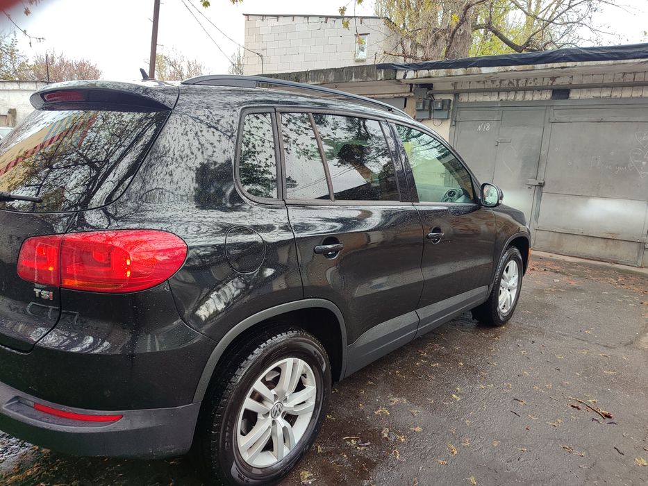 VOLKSWAGEN TIGUAN 2015 VIN WVGAV7AXXGW556152 фото оголошення 2 з 19