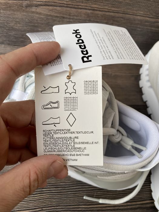 Шкіряні кросівки Reebok Classic Legacy 41 р