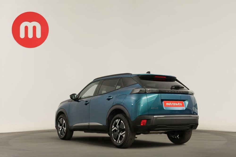 Peugeot 2008 1.2 Allure foto 3