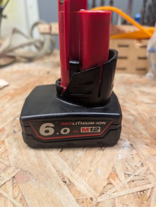 Milwaukee M12 B6 6.0Ah Li-Ion