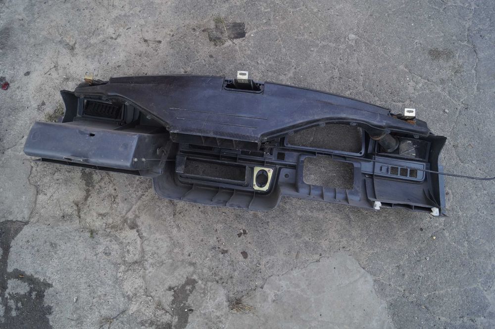 Торпеда (панель приборов) ЗАЗ Таврия 1102: 100 грн. - Торпедо, консоль ...