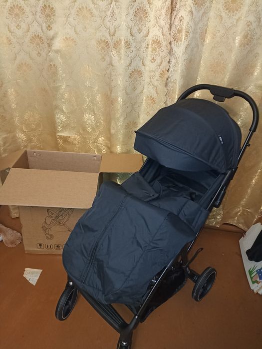 Прогулянкова коляска Ninos Ola,