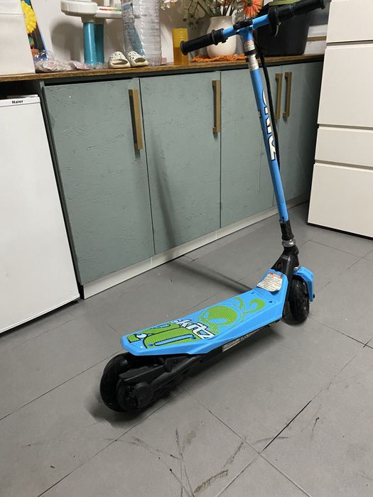 Trotinete Elétrica Infantil