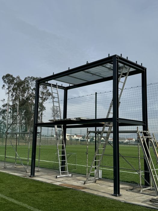 Estruturas metalicas / Pavilhoes / Cobertuas / Pergolas