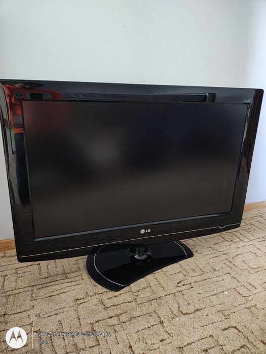 TV Telewizor LG 32 cale w dobrym stanie.  Transport.  Model: 32LG5700