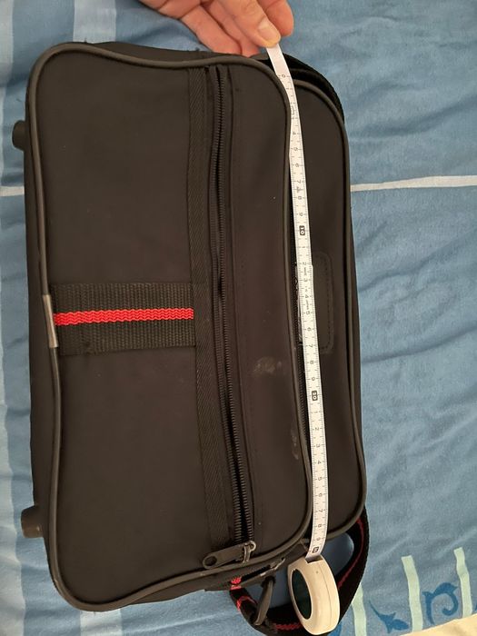 Чоловіча барсетка