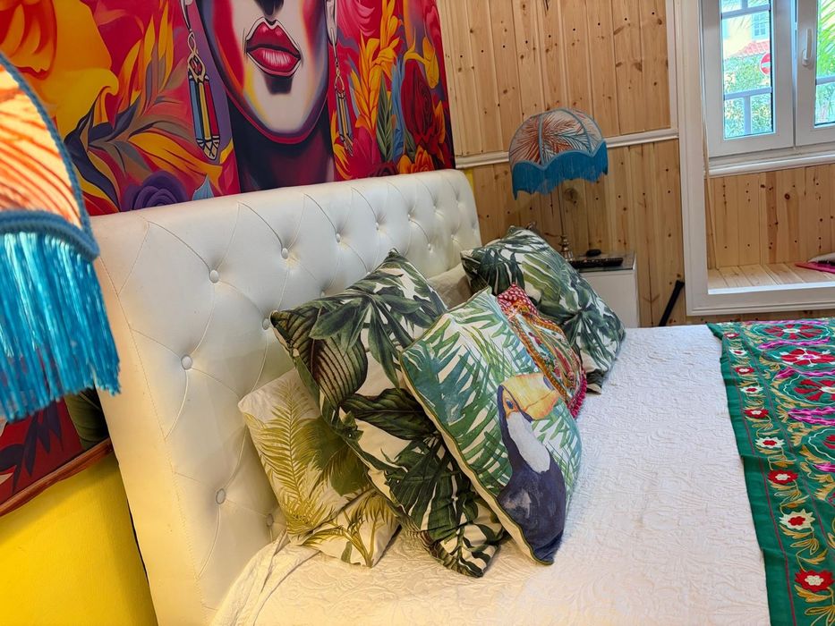Cama completa com estrado