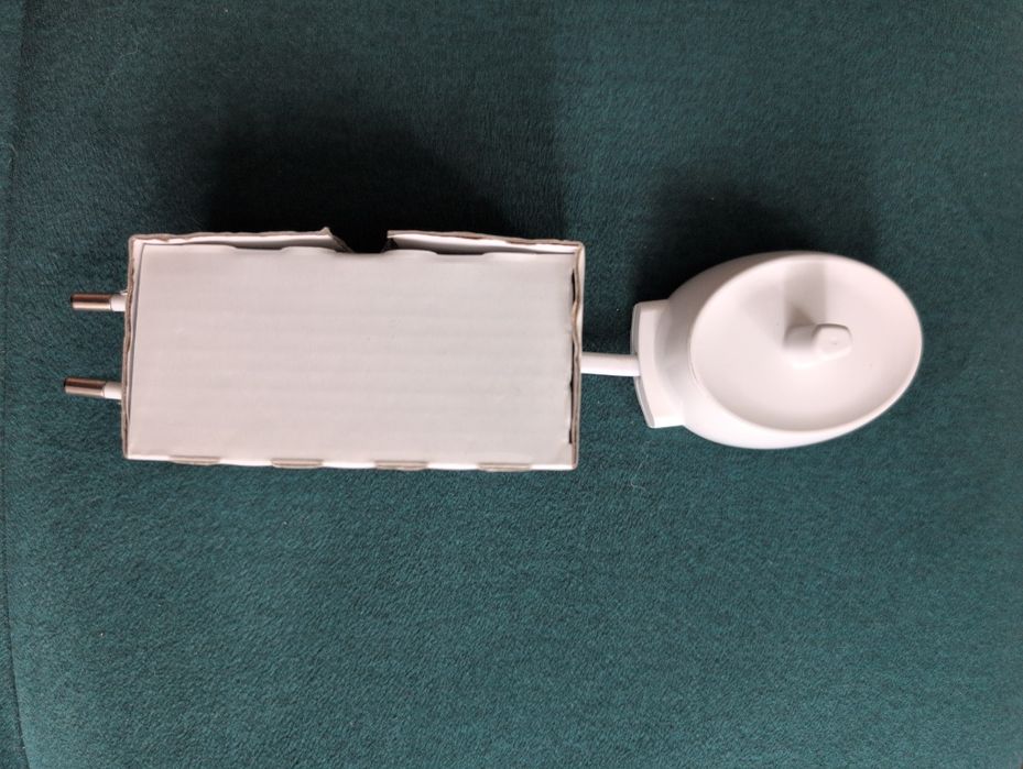 Ładowarka Braun typ 3757, ładowarka do szczoteczek braun