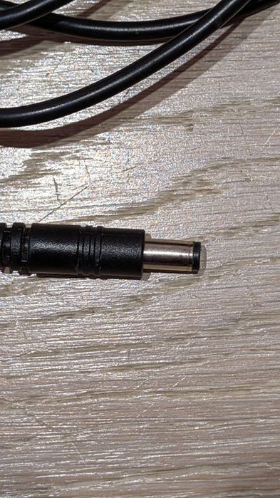 Блок живлення 110-240В на  24В 1.5А