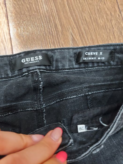 Spodnie Guess Curve Skinny rozmiar 28