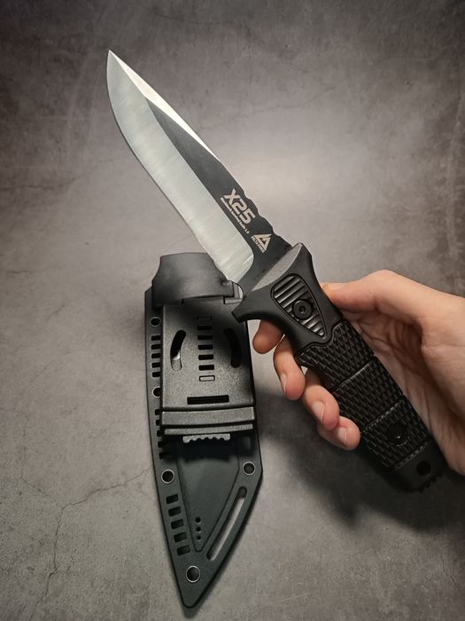 Тактический нож армейский с ножнами черный