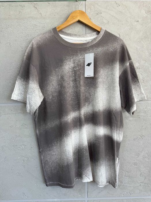 Koszulka T-Shirt Oversize 4F Sportstyle Szara Wielokolorowa Rozmiar M Nowa Luźna