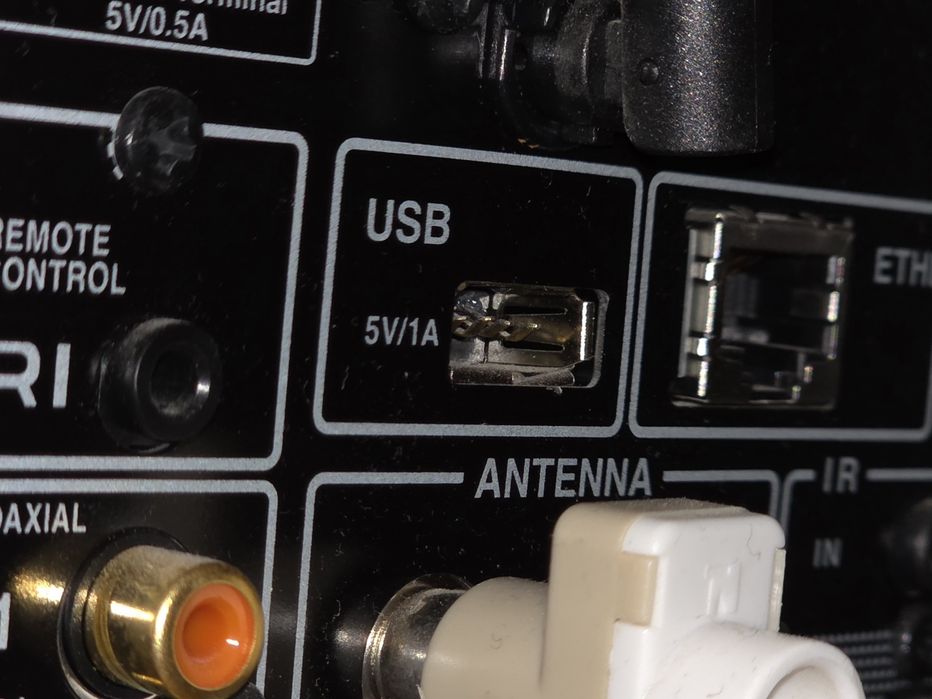 Onkyo TX-8250 amplituner sieciowy stereo Wi-fi Tidal Spotify Airplay