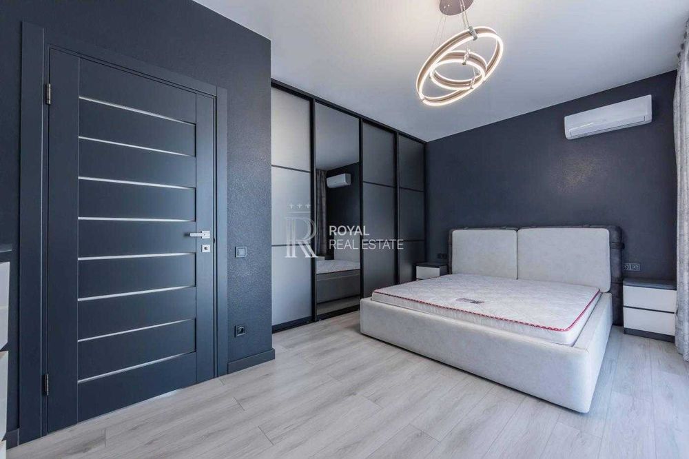 Продаж Дуплекс Київ Осокорки КМ Great Osocor 3 кімнати 114 м² Генератор Камін Тераса Барбекю Зарядка для електромобіля Автономність - View 2