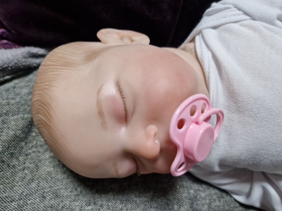 Boneco reborn.  Novo