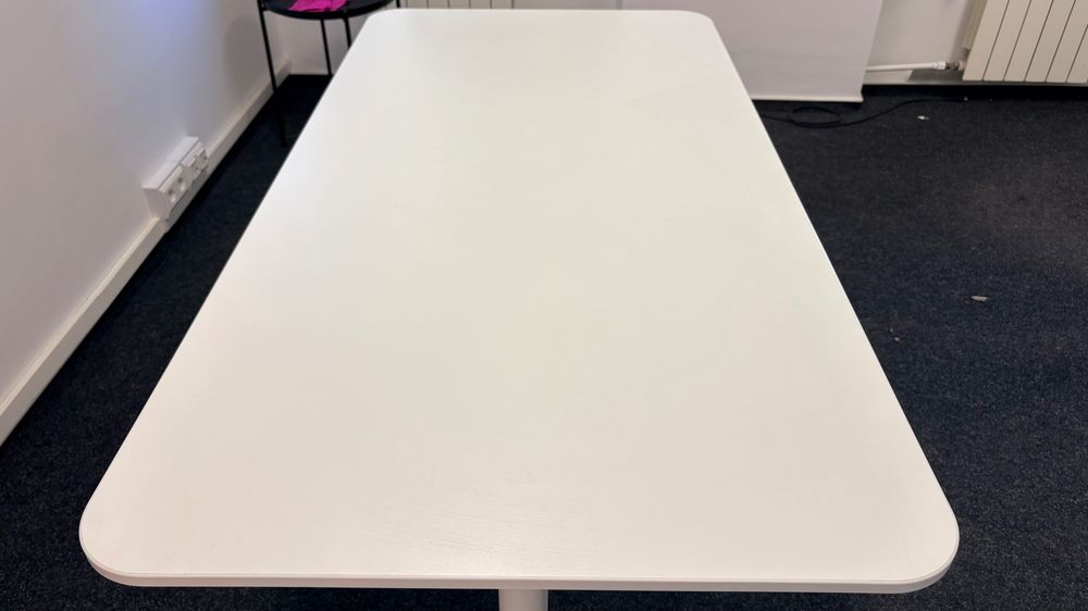 Biurko IKEA BEKANT białe 160×80 cm – stan idealny