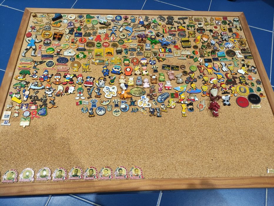 Coleção de Pins (+300)