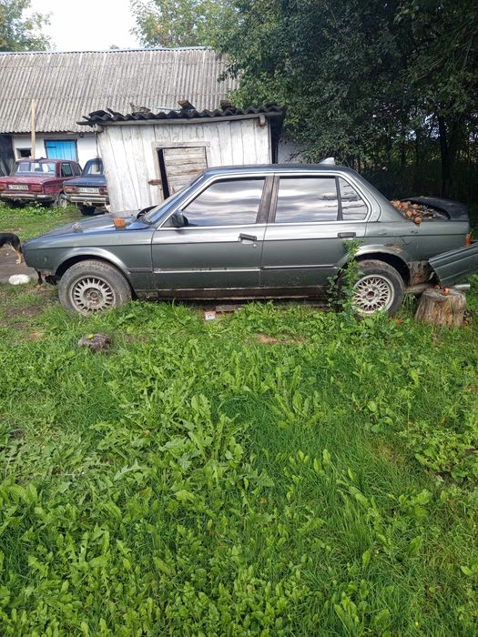 продам бмв срочно без торга