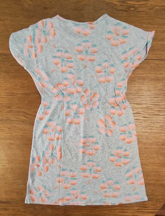 DZIEWCZYNKA - piękna sukienka rozm 140/146cm