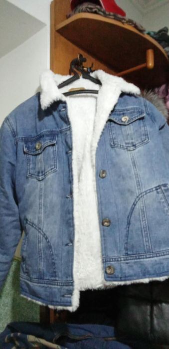 Продам джинсовку як нова